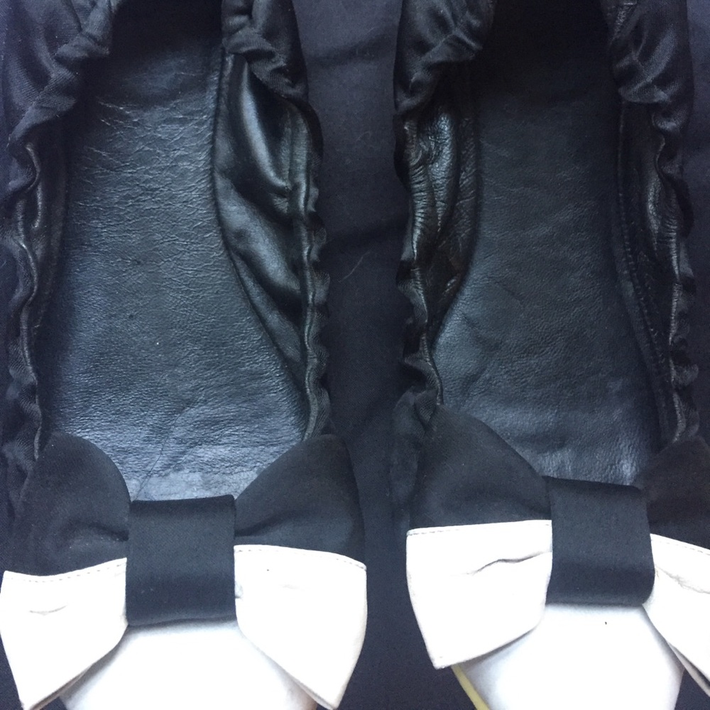 Love Moschino black and white bow flats